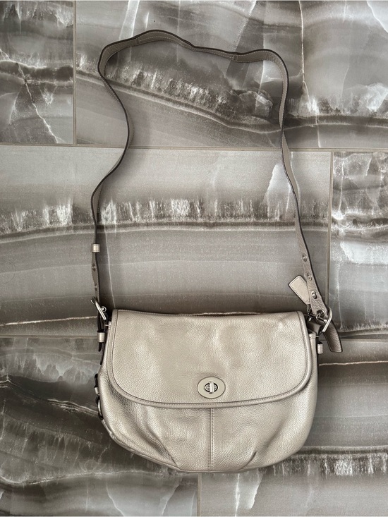 Coach Handbags - Coach Legacy Turnlock Flap Bag